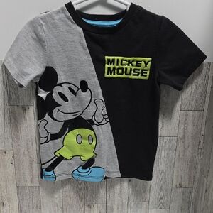NWOT Disney Mickey Mouse Short Sleeve T-Shirt - Black, Gray, and Green
